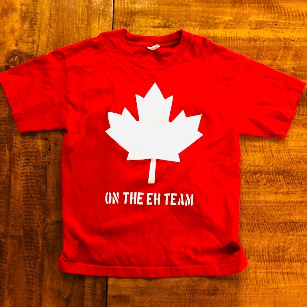 ☀️Red "On the Eh Team" Canadian Maple Leaf Boys Graphic Tee - L